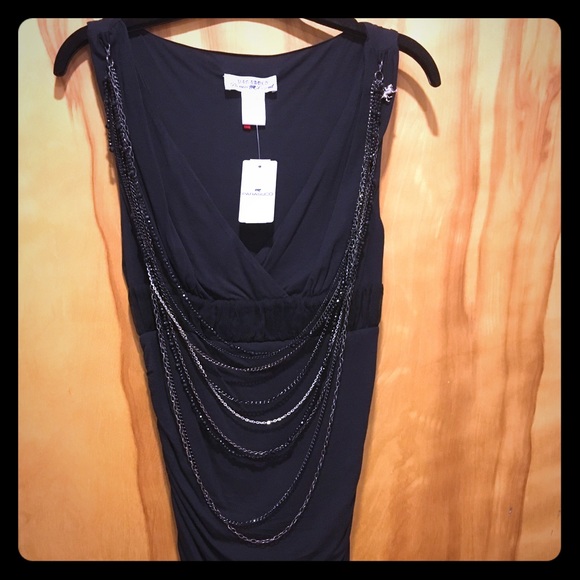 PARASUCO sleeveless top w/ removable beaded chain - Picture 1 of 7